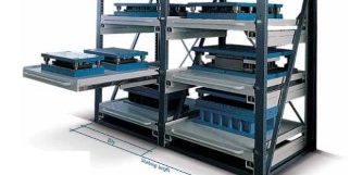 מדפים נשלפים