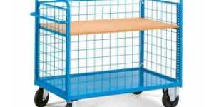 עגלה לשינוע ציוד במחסן