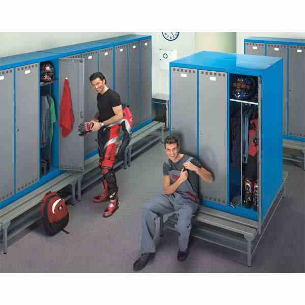 ארונות מלתחה