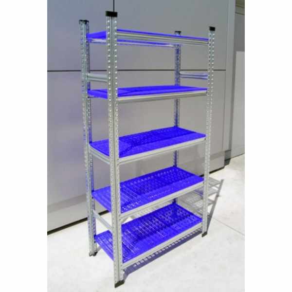 מדפי מתכת לחדר רטוב