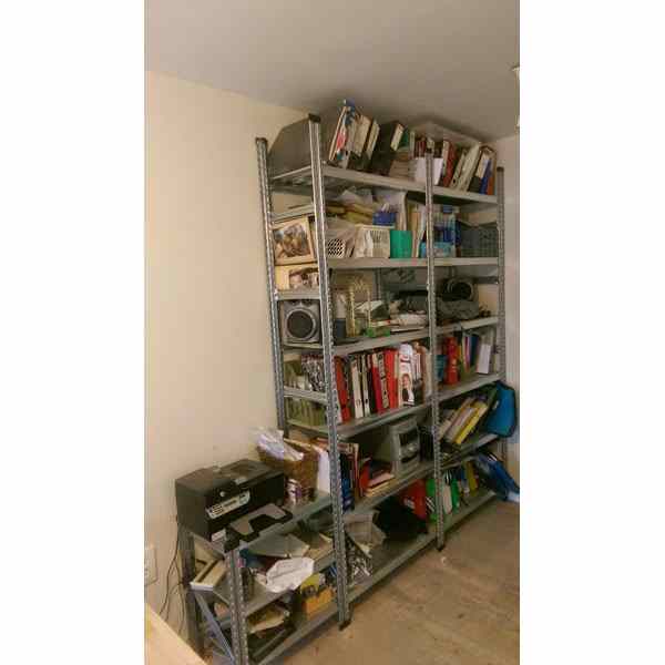 מדפים למחסן ביתי ולמשרד