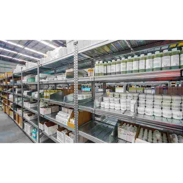 מדפים למחסן ממתכת מגולוונת