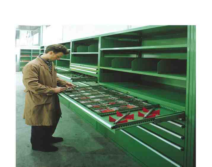 מערכת אחסון מדפים ומגירות