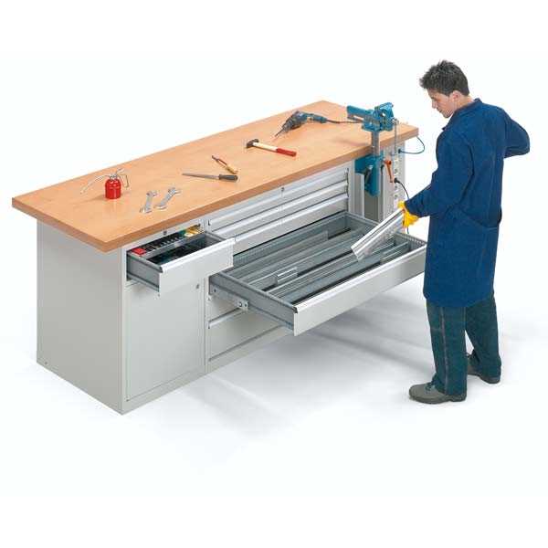 עמדת עבודה בעמידה