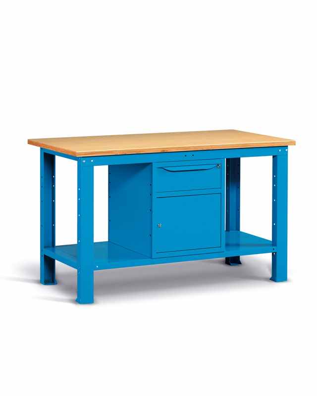 עמדת עבודה ממתכת למפעל