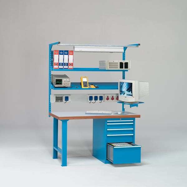 שולחן עבודה לטכנאי