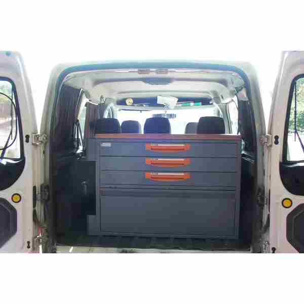 איחסון לרכב