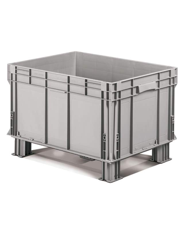 ארגז פלסטיק עם רגליות